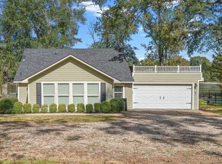 17034 S Lake Rd, Montgomery, TX 77316