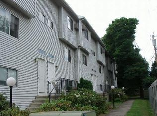 7 Piave St APT 11, Stamford, CT 06902