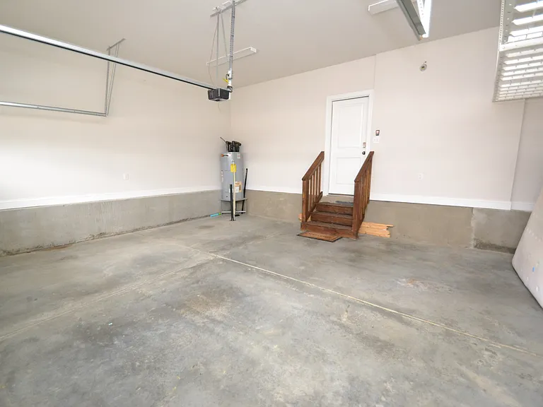 820 Grafton Peak Ln — Photo 53