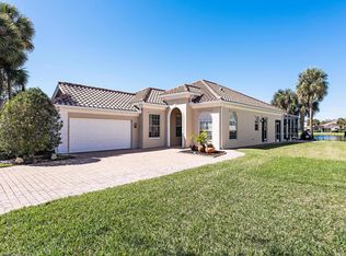3723 Whidbey Way, Naples, FL 34119