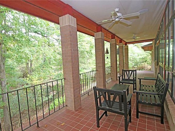 3rd image of 1301 N Timber Top Cir