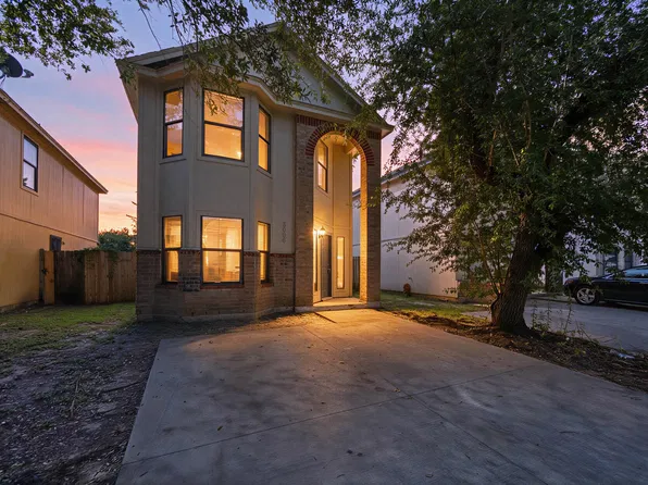 3006 La Estancia Ln, Houston, TX 77093