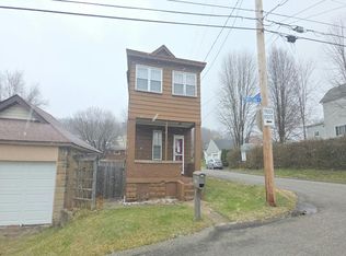 657 Pennsylvania Ave, Rochester, PA 15074