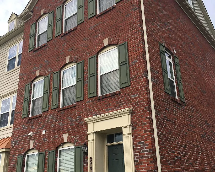 306 Fairgate Dr