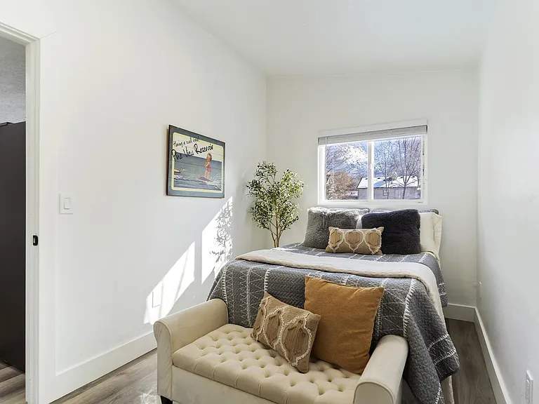 3456 Eccles Ave #2 — Photo 6