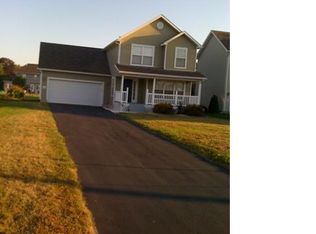 8067 Woodland Shore Dr, Brighton, MI