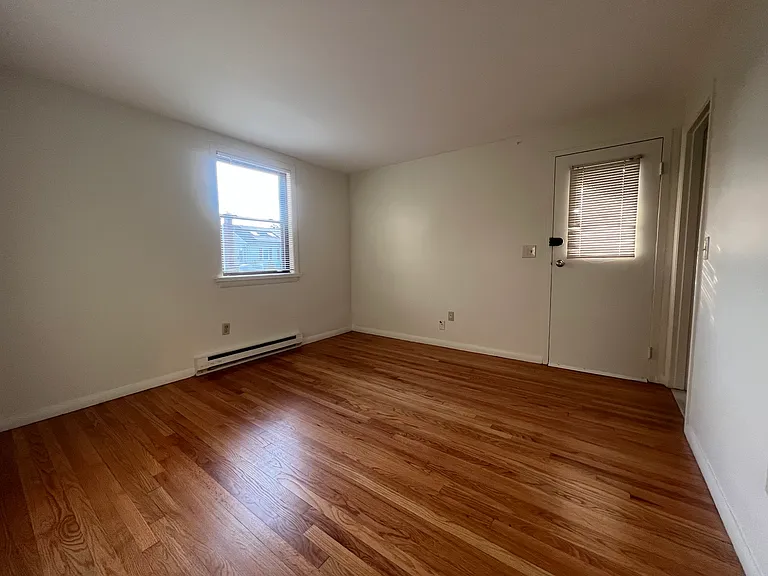 4889 Washington St #1 — Photo 4