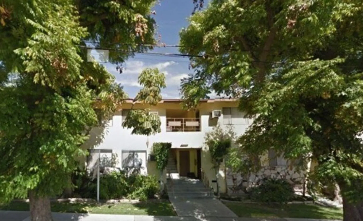 Ramona — Photo 1