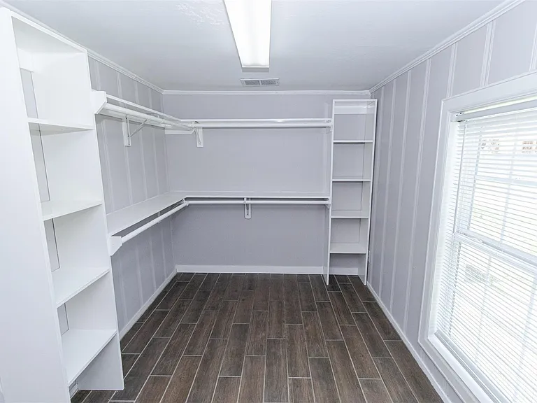 1510 Walton St — Photo 29