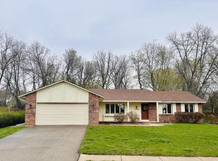 13730 Hanover Way, Apple Valley, MN 55124