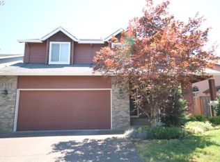 3216 Solstice Ln, Newberg, OR 97132
