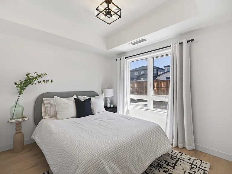 11 Merkel Manza Blvd — Photo 29