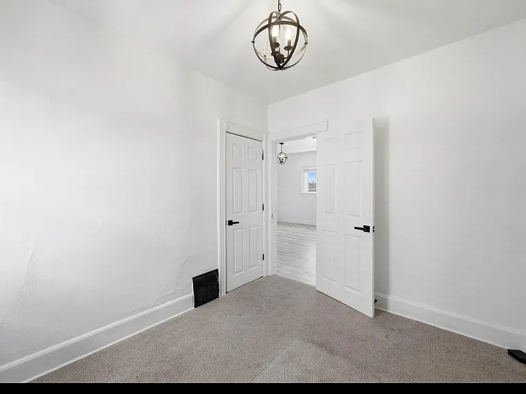 3205 N 3rd St — Photo 3