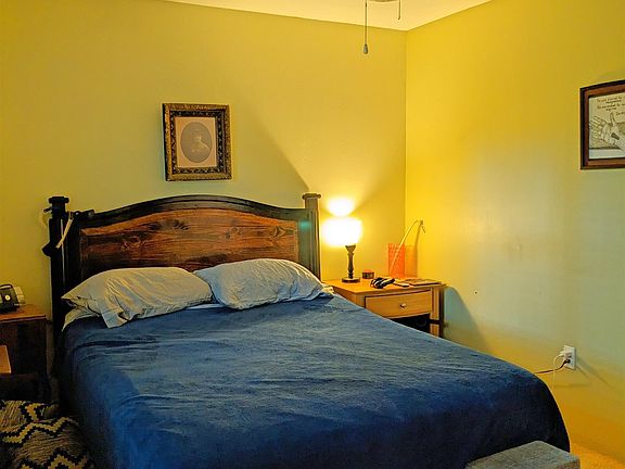 2nd image of 294 NE Peachtree St