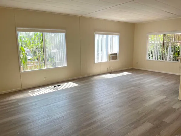 900 Howard Ave Space 20, Escondido, CA 92029