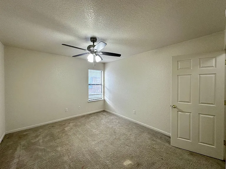 1111 Cinch Dr — Photo 16