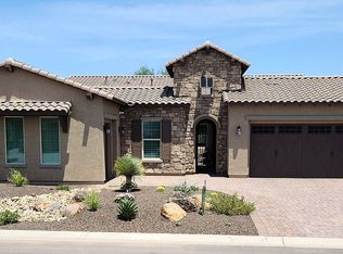 910 E Peach Tree Pl, Chandler, AZ 85249