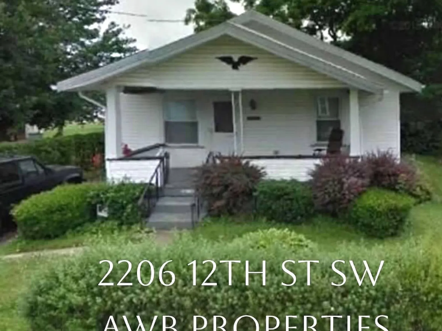 2206 12th Street SW — Photo 1