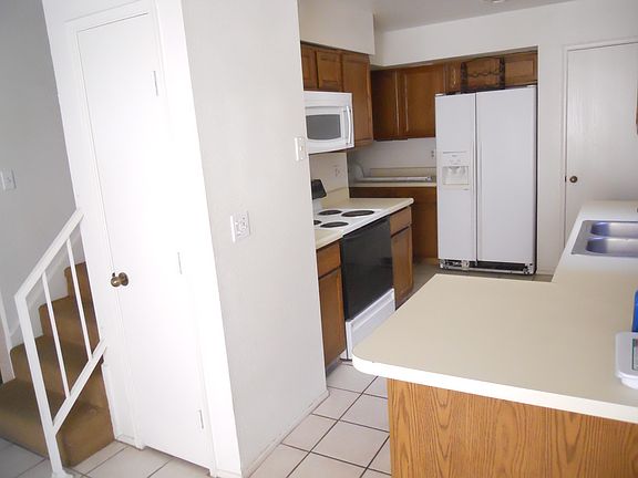 5th image of 1450 W Calle Platino