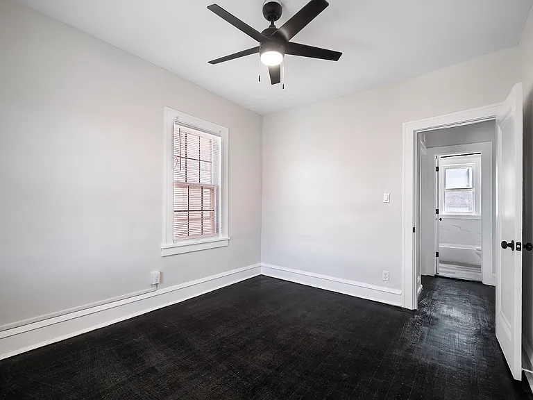 2373 Euclid Heights Blvd #4 — Photo 38