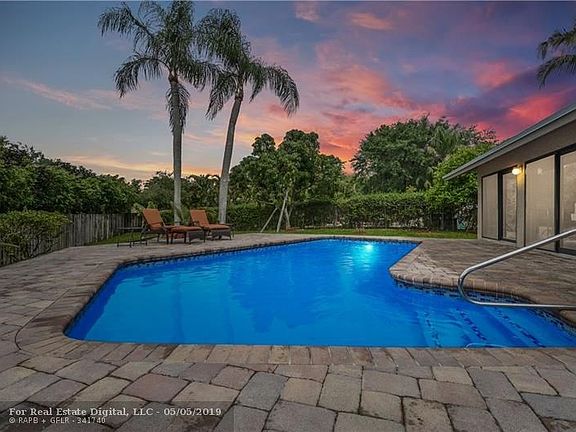 TWILIGHT POOL