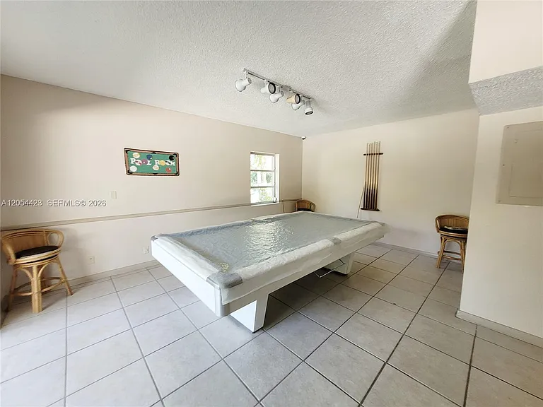 7523 Greenlake Way #C — Photo 39