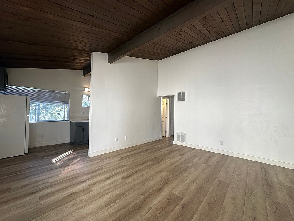 1st image of 966 S Wilton Pl APT 9