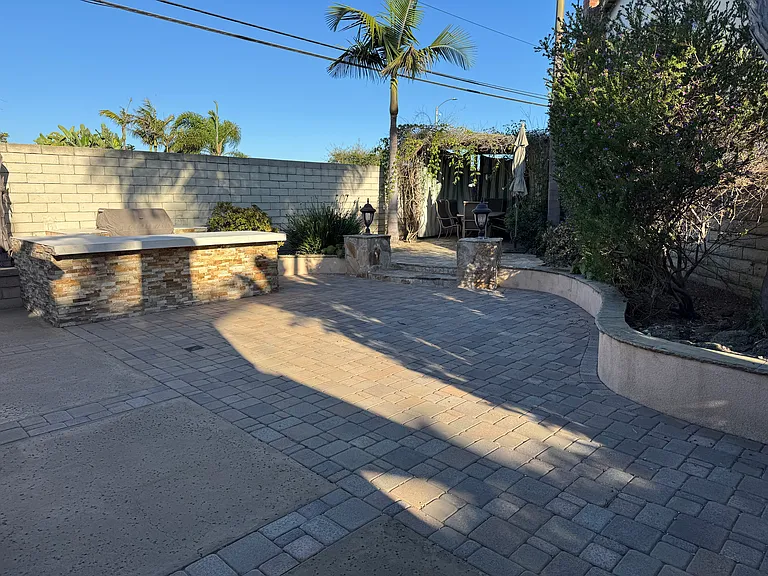 17942 Scotia Cir — Photo 10