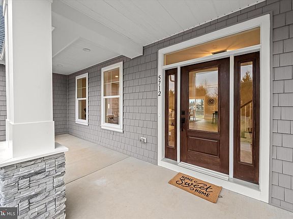 3rd image of 5712 Hodges Rd