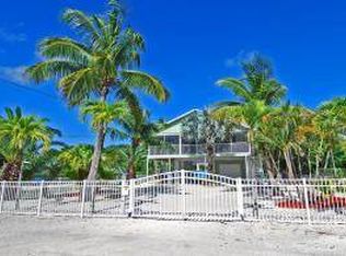 794 Bostwick Dr, Key Largo, FL 33037