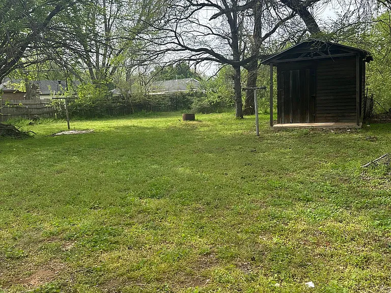 1521 Mallard Dr — Photo 6
