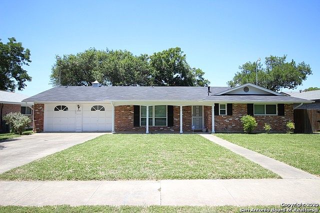 1st image of 3407 Colony Dr