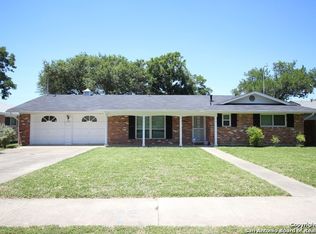 3407 Colony Dr, San Antonio, TX 78230
