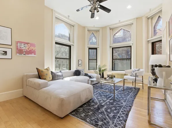 271 Dartmouth St APT 1F, Boston, MA 02116
