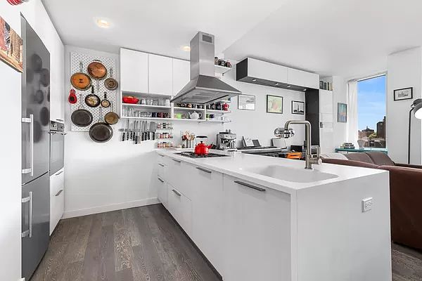 1st image of 5-19 Borden Ave #2F