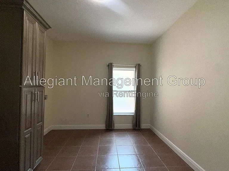 1287 Glendora Rd N — Photo 49