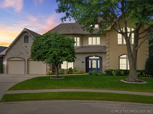 6008 W Phoenix Ct, Broken Arrow, OK 74011