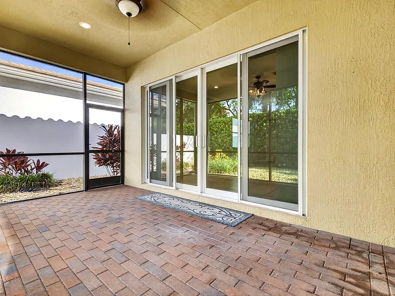 8883 Kingsmoor Way — Photo 41