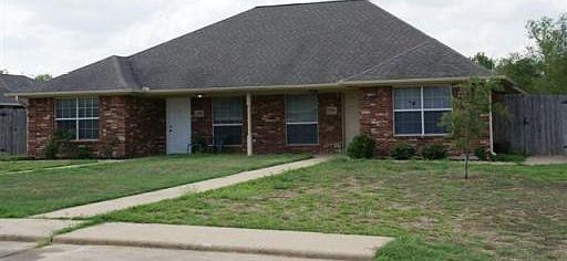 1st image of 2816 Hard Rock Cir