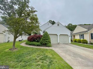 43 Glenview Way E, Gibbsboro, NJ 08026