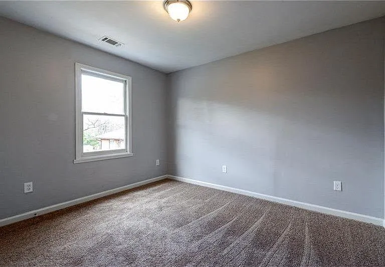 993 Washington St SW — Photo 18