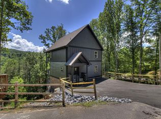 1018 Mountain View Dr #180B, Sevierville, TN 37876