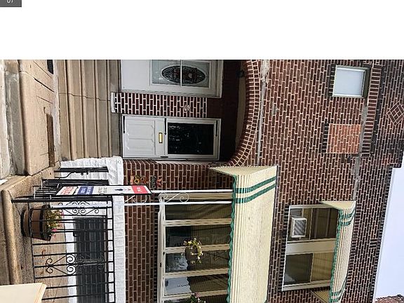 2nd image of 6116 Vandike St