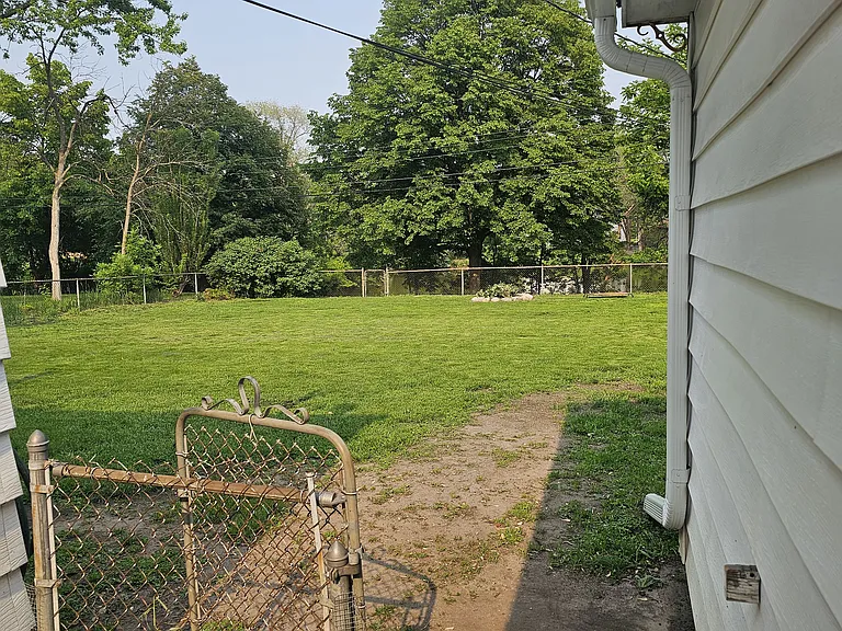 6915 Stevens Ave S — Photo 36