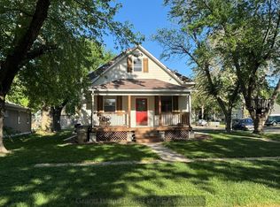 721 10th St, Aurora, NE 68818