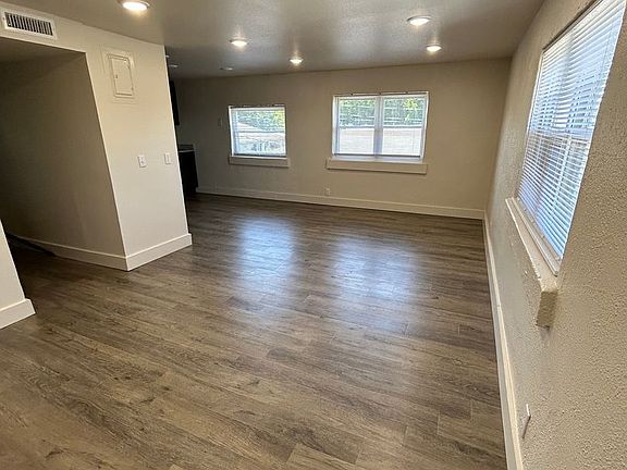 2nd image of 709 W 13th St APT 2