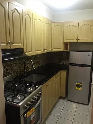 Rented by Bohemia Realty Group | media 29