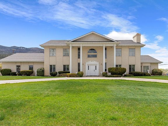 2nd image of 106 E 300 S