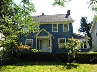 971 Roanoke Rd, Cleveland Heights, OH 44121