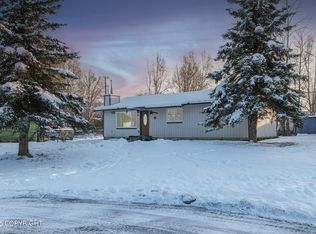 8510 Hidden View Ct, Anchorage, AK 99504